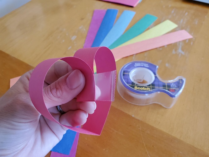 rainbow garland heart